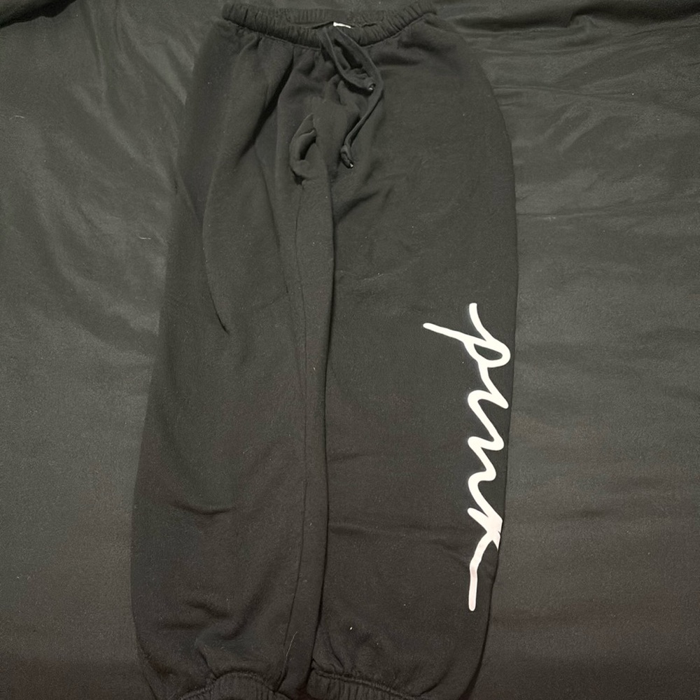 NWOT VS Pink black sweatpants size xs